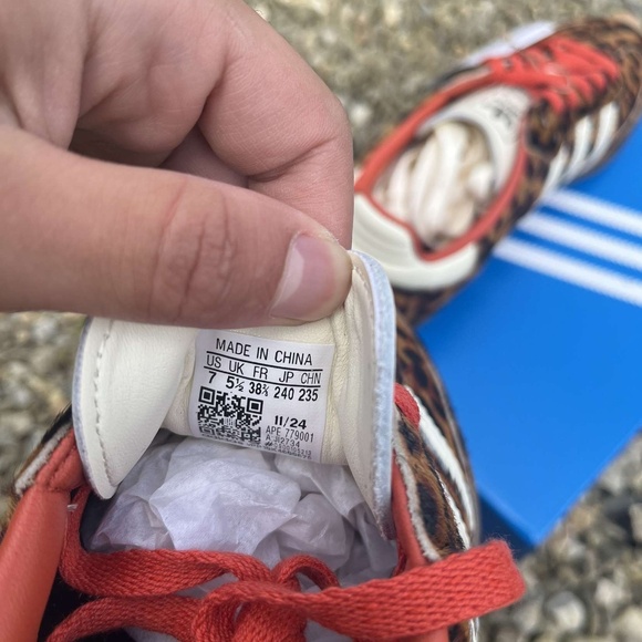 Adidas Samba OG Preloved Red Leopard - Picture 3 of 8